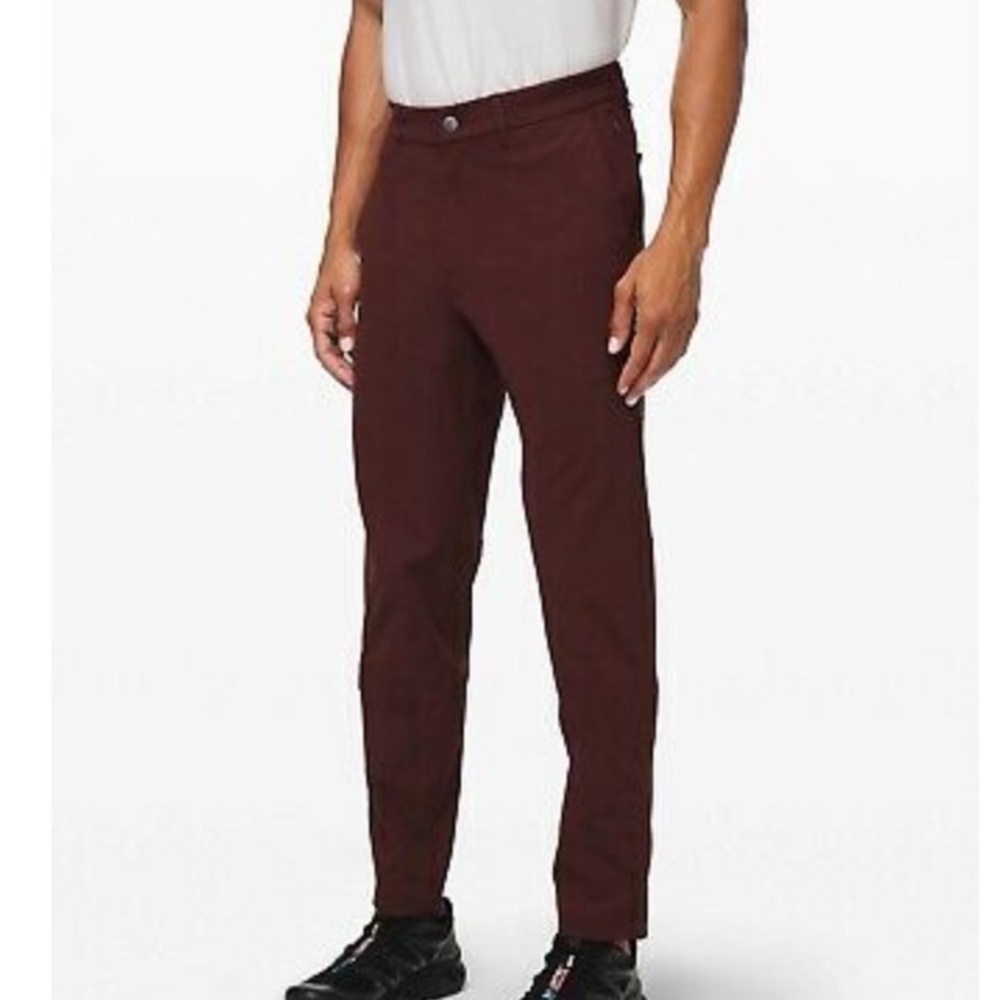 Men’s Lululemon 32” commission pants